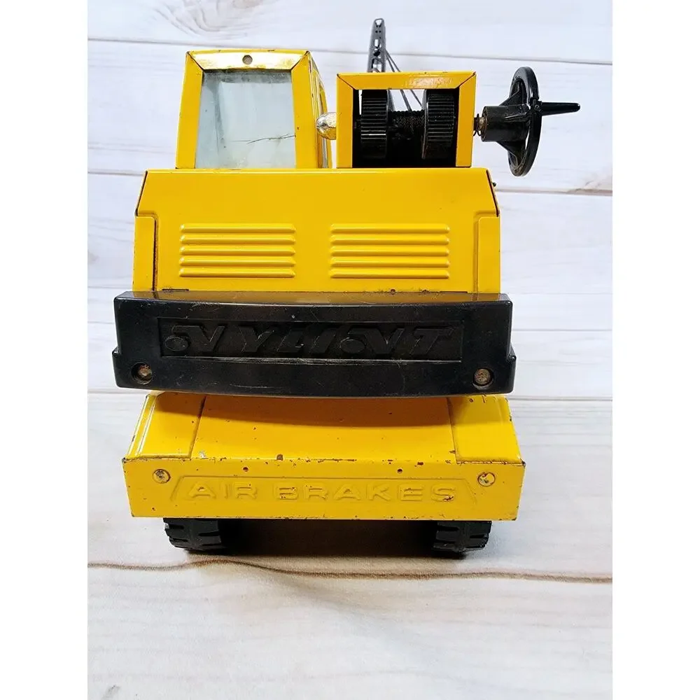 Nylint Vintage Pressed Steel Crane Truck 1:18 Scale Yellow Black Construction